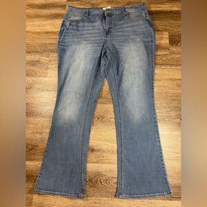 Cato Jeans Women's 18W Blue Medium Wash Classic Curvy Flare Western Cowgirl